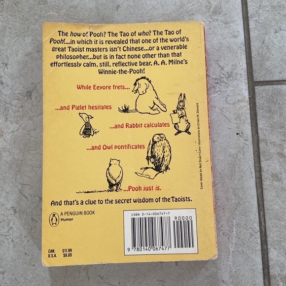 The Tao of Pooh Paperback Benjamin Hoff - Picture 2 of 4